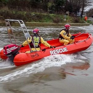 lancha-hdpe-whaly-435r-professional-6-min